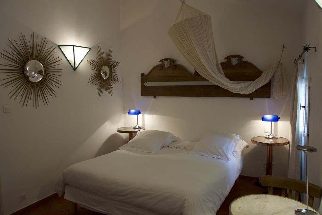 Standard Double Room,253378445:JPEG
