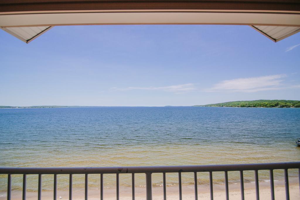 Bayfront Full View Two Queens