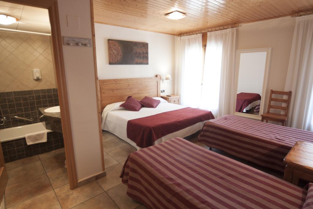 Quadruple Room,655562520:JPEG