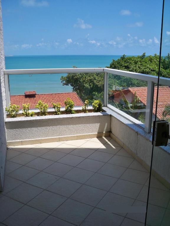 Two-Bedroom Apartment Sea View