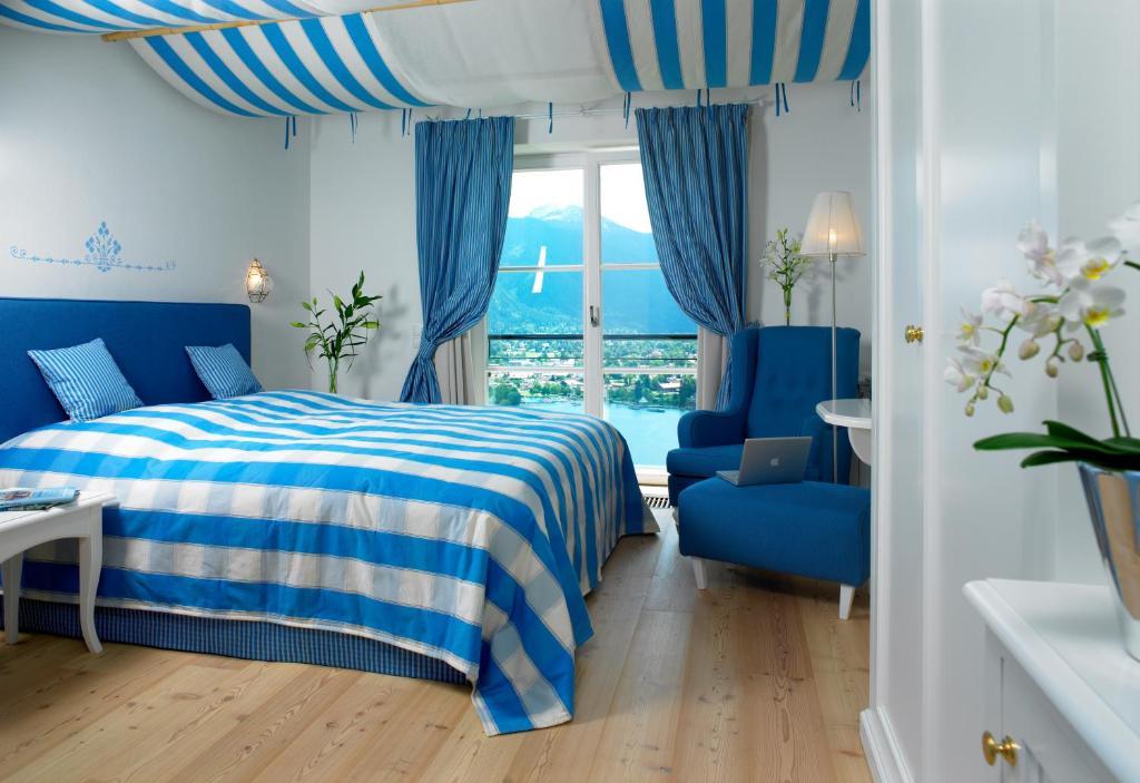 Double Room Lake View