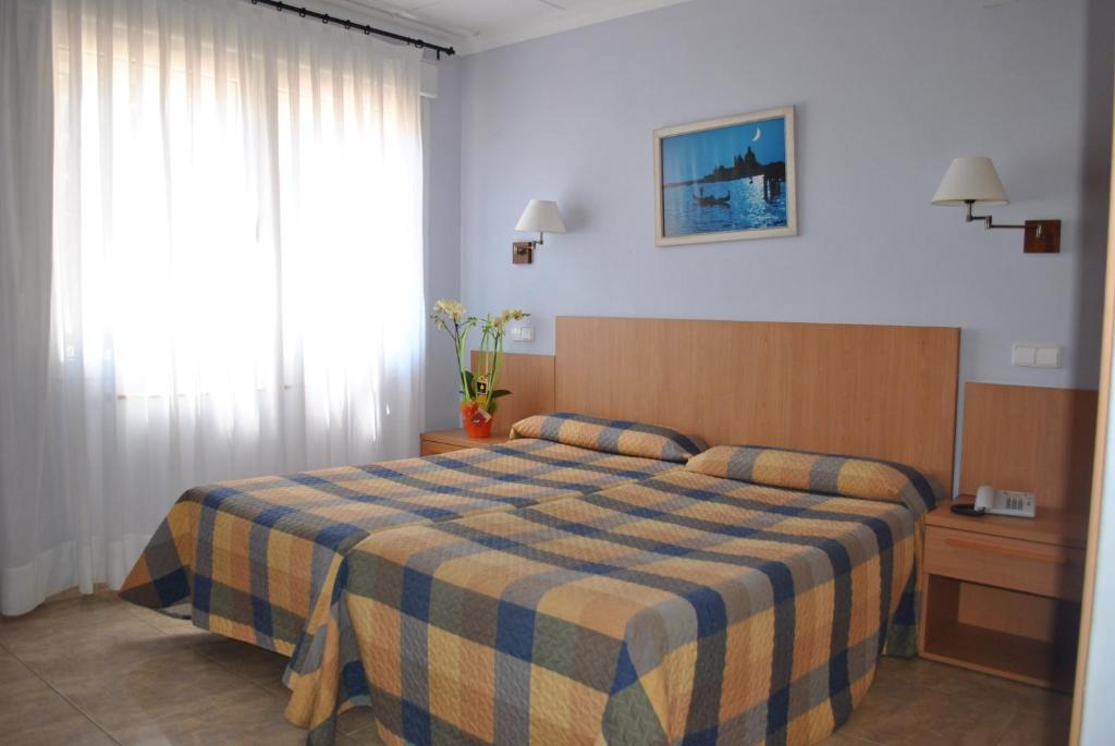Double or Twin Room,1020357178:JPEG