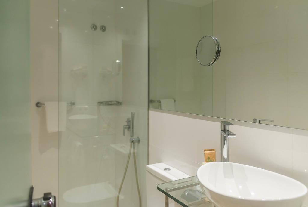 Standard Room,1002058248:JPEG