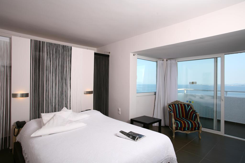 Superior Suite met 2 Slaapkamers en Uitzicht op Zee