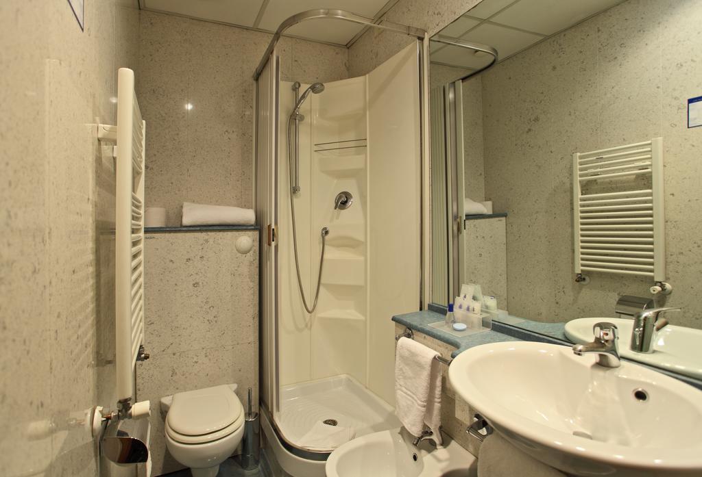 Single Room,1498669663:JPEG