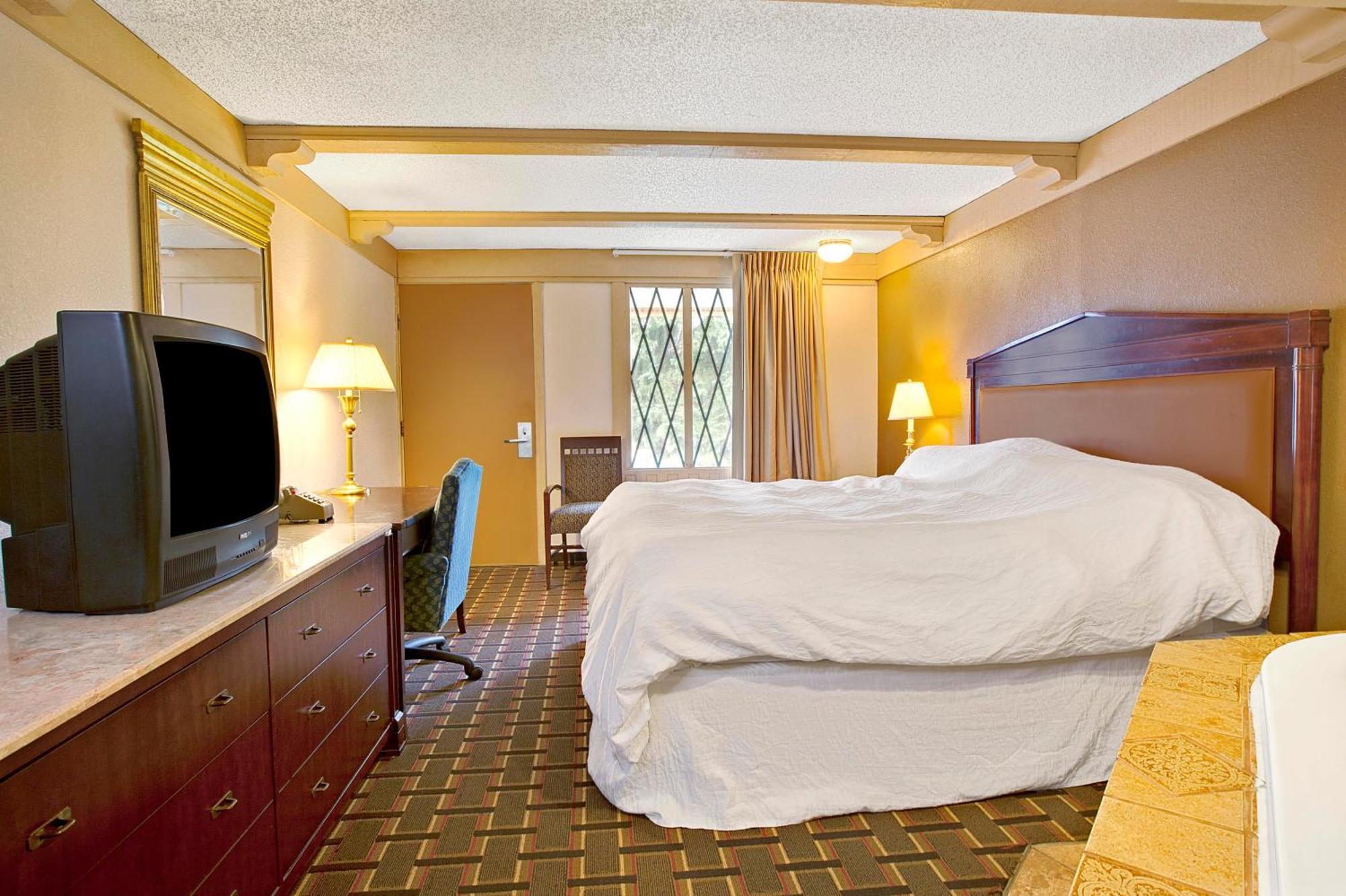 King Room Non-Smoking