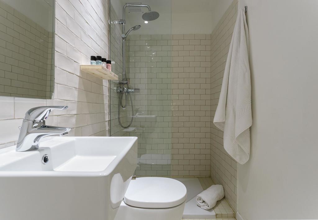 Interior Small Single Room