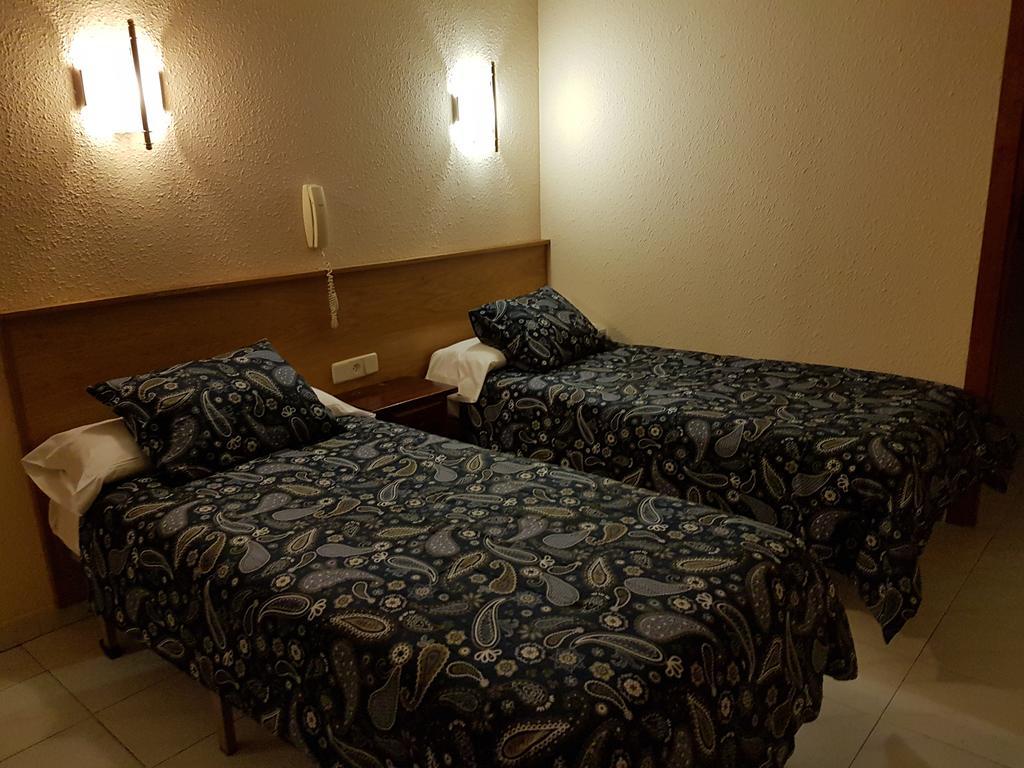 Double or Twin Room,340117834:JPEG