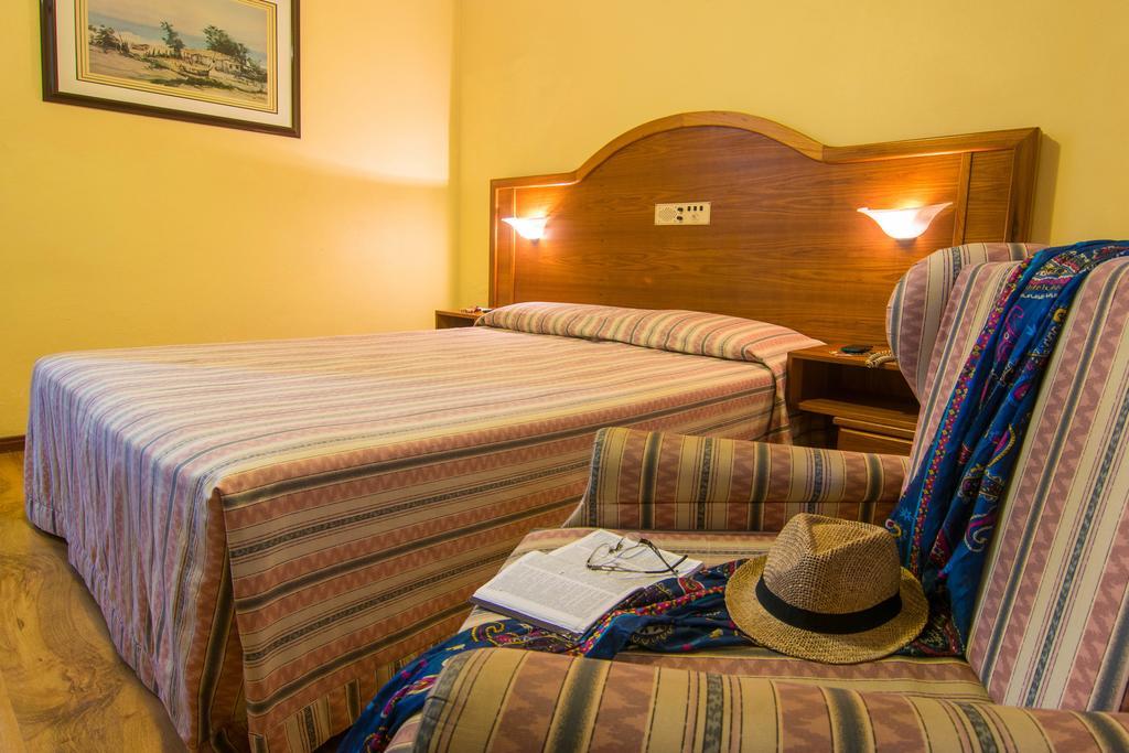 Luxury Room