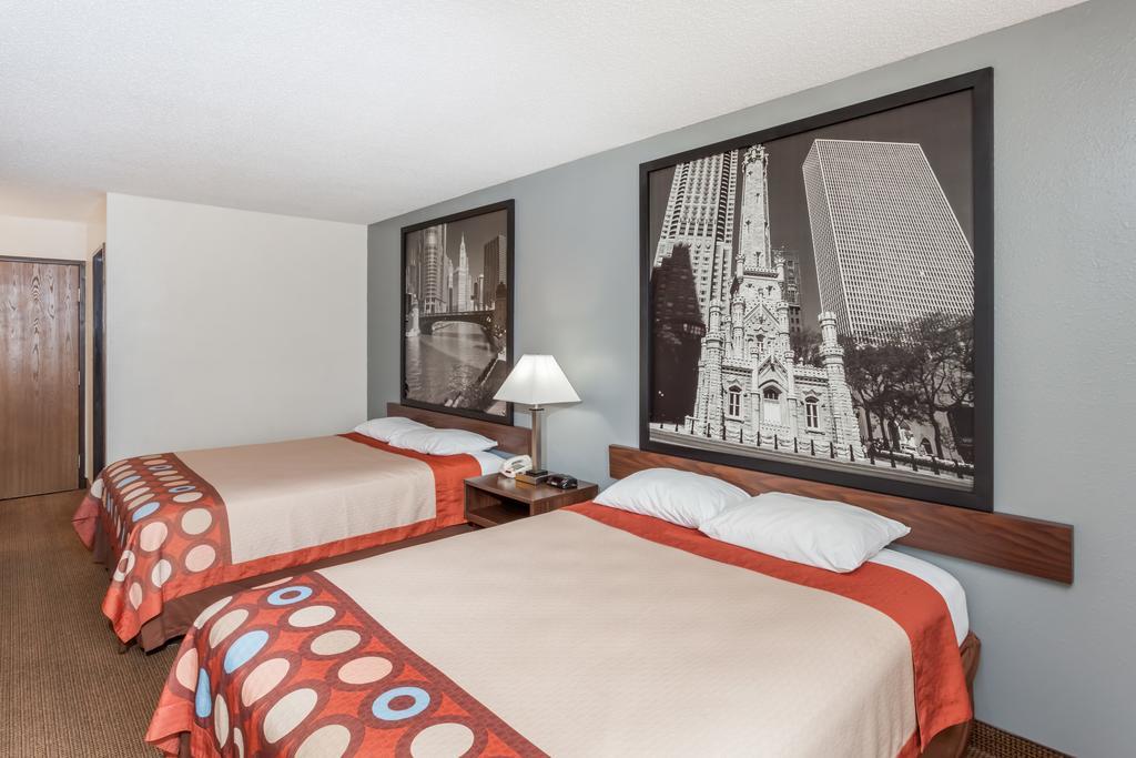 Queen Room with Two Queen Beds - Non-Smoking