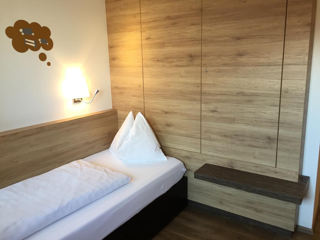 Budget Single Room