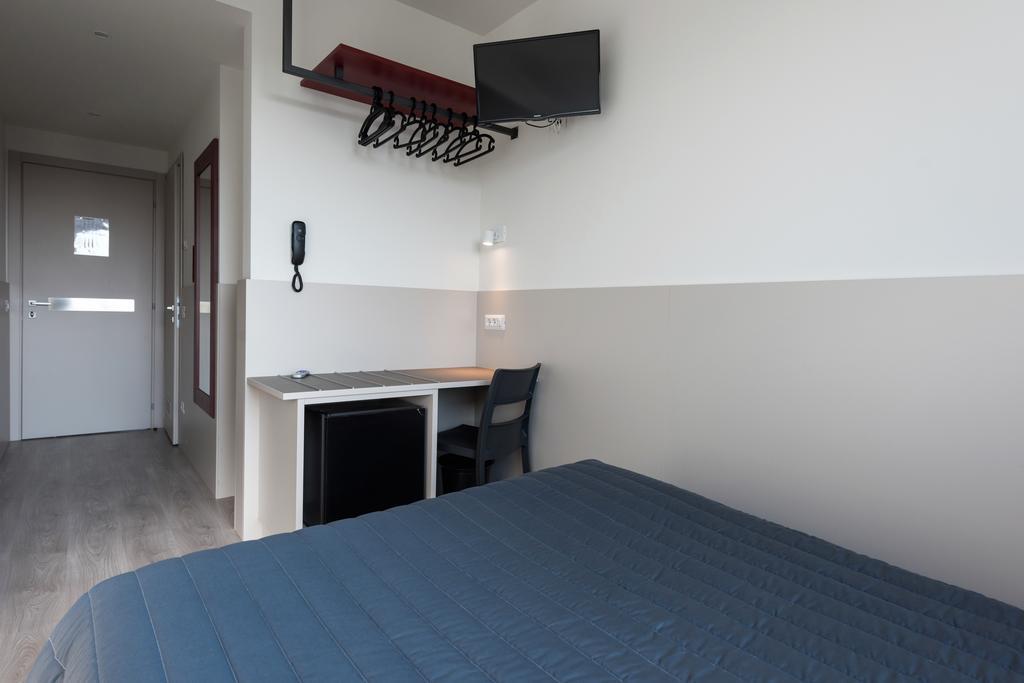 Small Double Room with French Bed