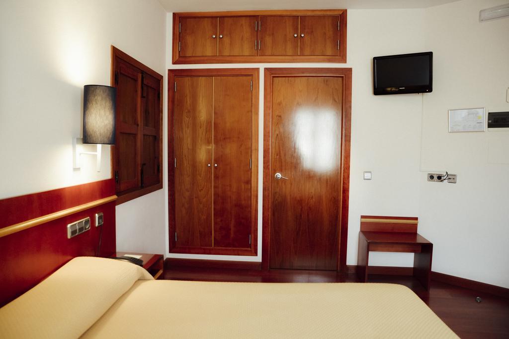 Twin Room with Cathedral View