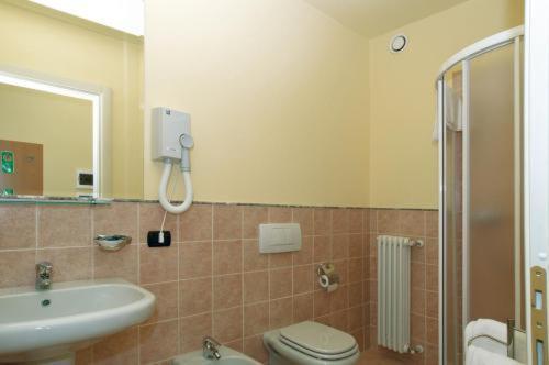 Triple Room with Lake View