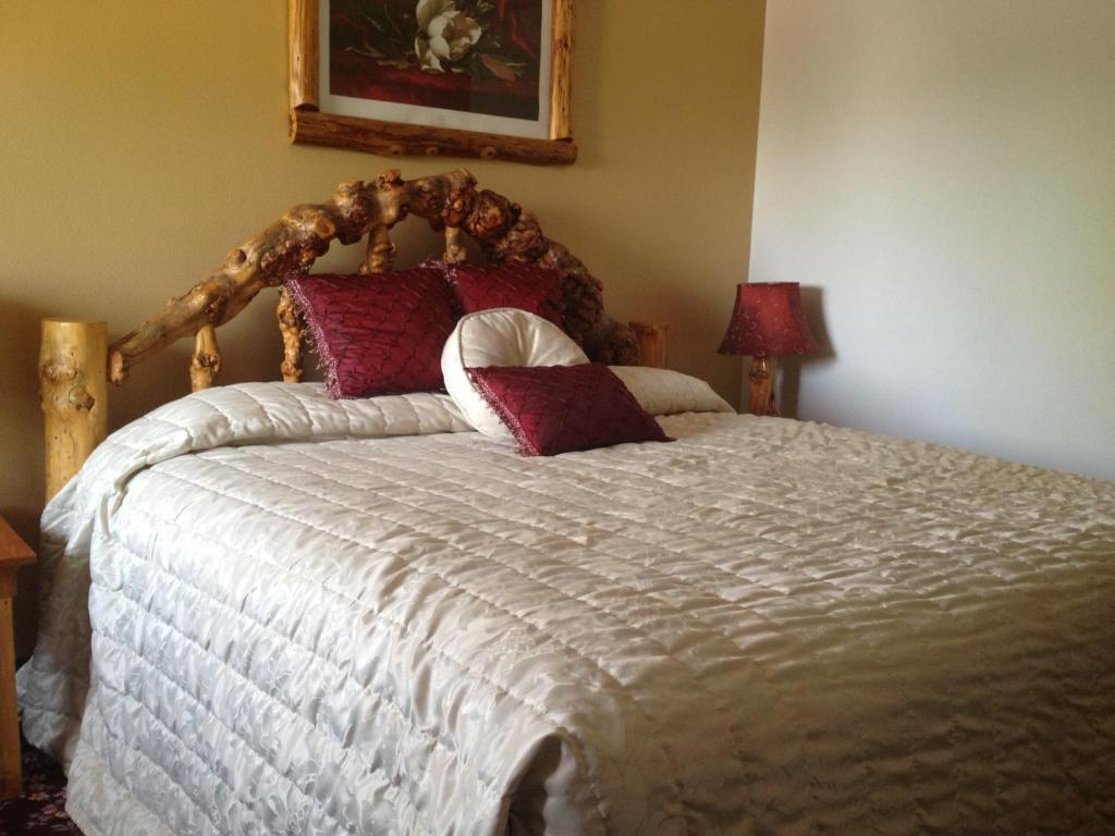 King Suite with Spa Bath