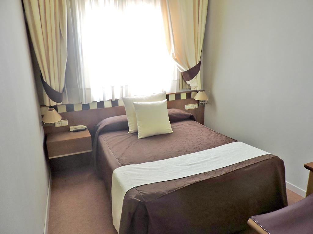 Double Room,404531427:JPEG