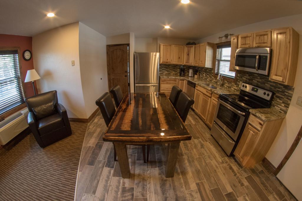 Deluxe Two-Bedroom Suite Kitchenette
