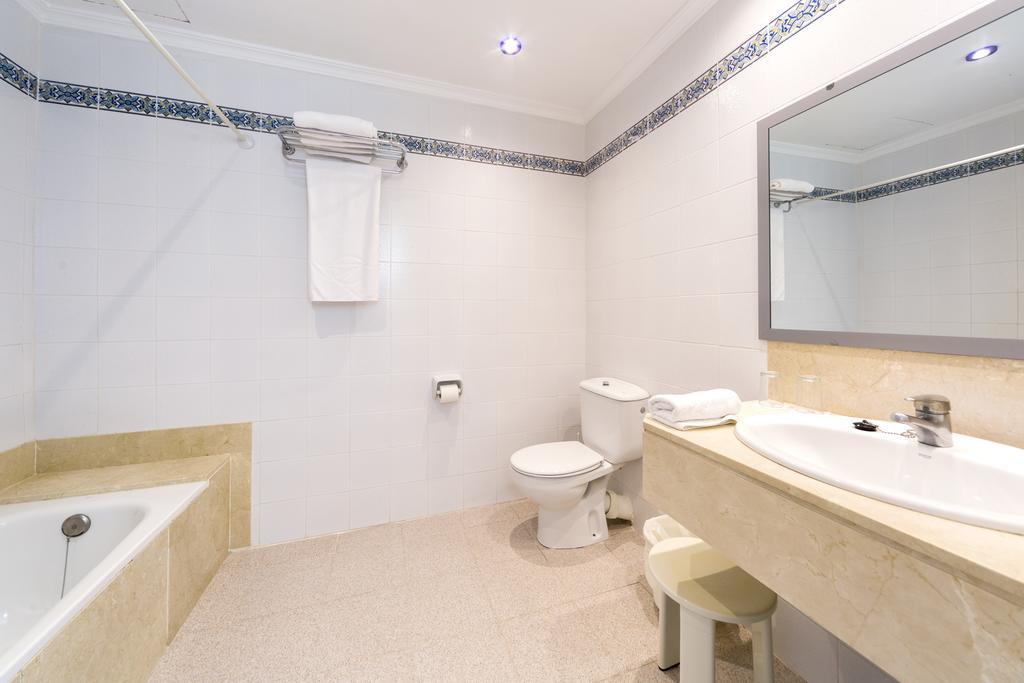 Chambre Double Standard sans Balcon
