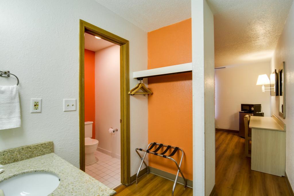 Quadruple Room Non-Smoking