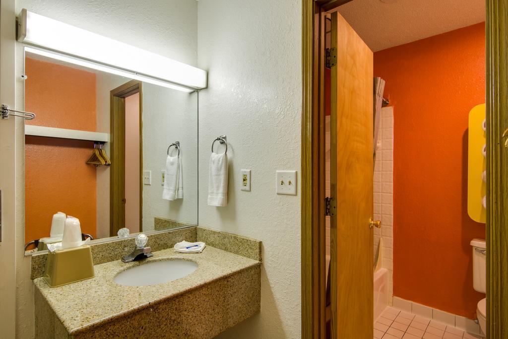 Quadruple Room Non-Smoking