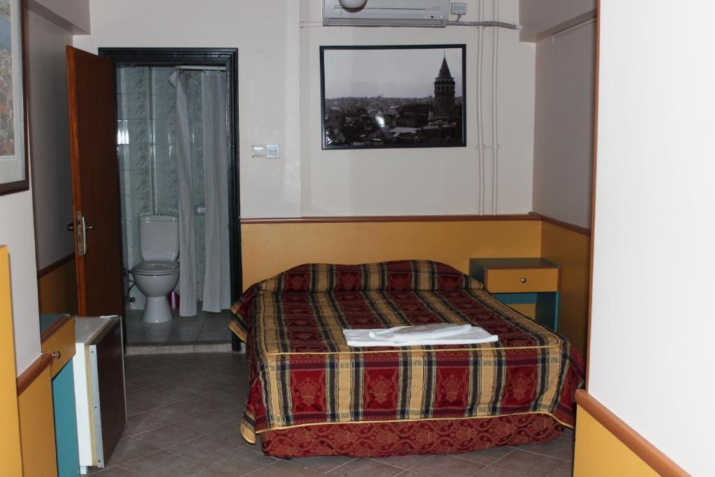 Large Double Room