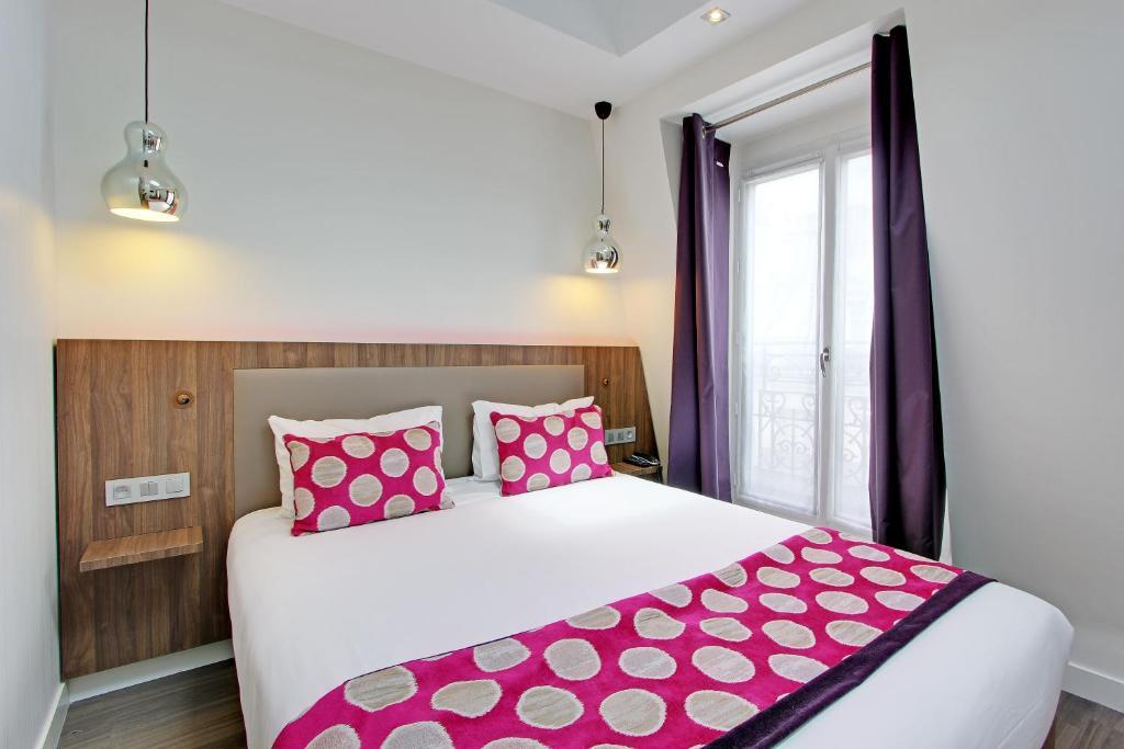 Superior Double Room,277675325:JPEG