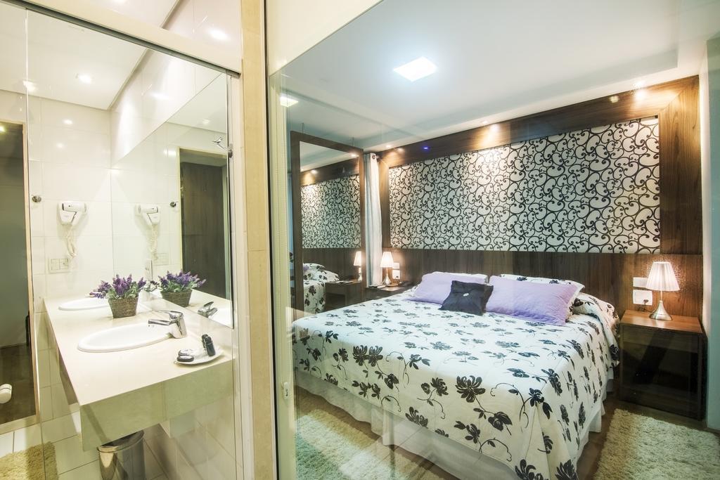 Suite with Spa Bath