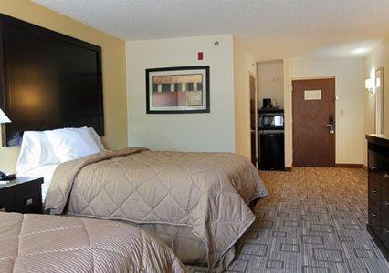 Queen Room with Two Queen Beds - Non-Smoking