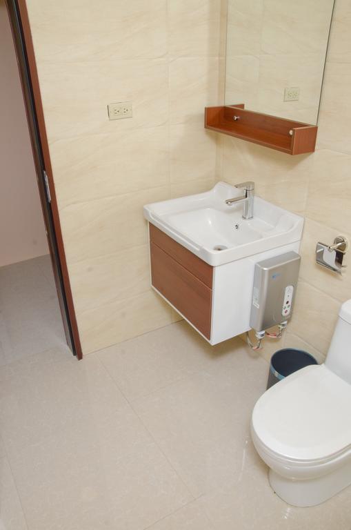 Deluxe Double Room (2 Adults + 1 Child)