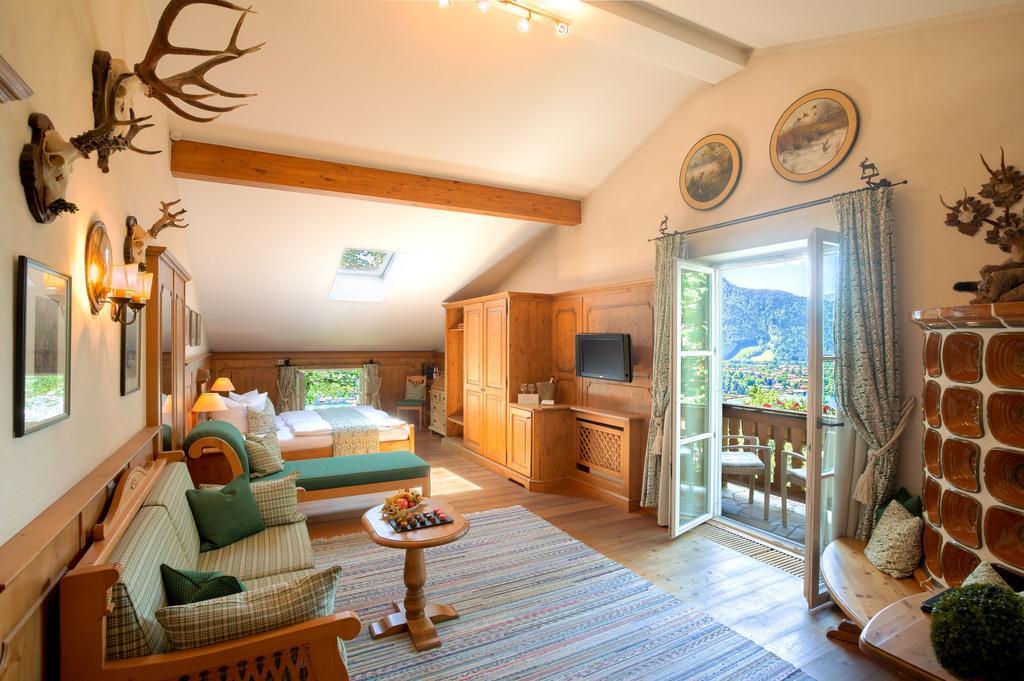 Junior Suite Lake View