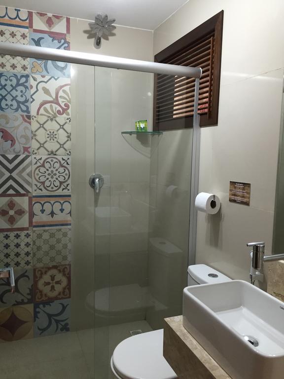 Quarto com Varanda Térrea