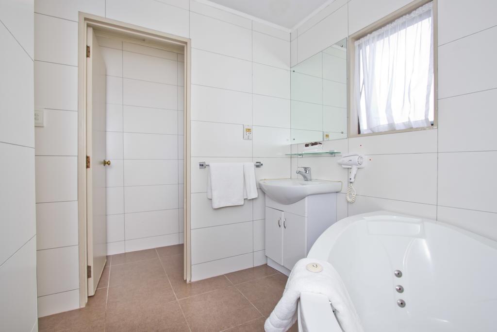 Family Loft with Spa Bath