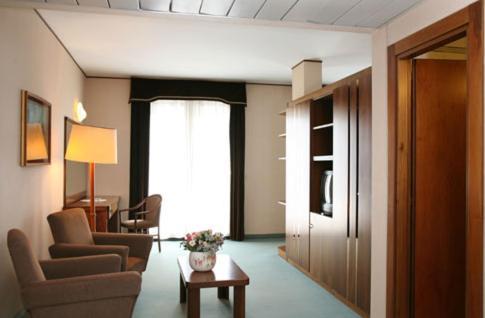 Suite Spa Access,1695759377:JPEG