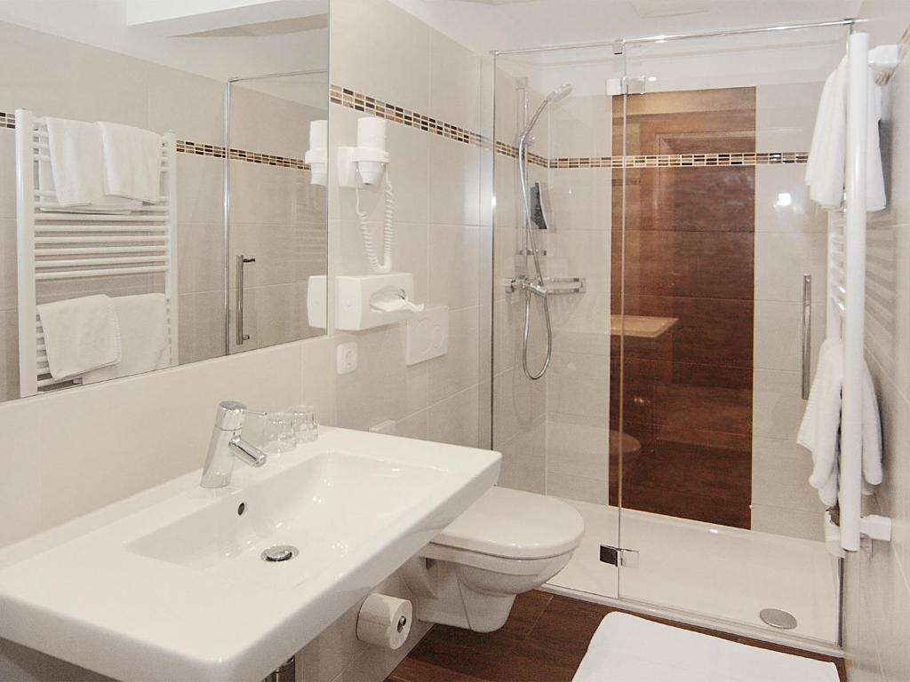 Double or Twin Room Terrace