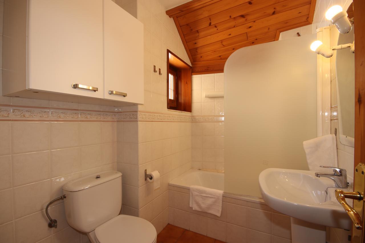 Standard Double Room,511135923:JPEG