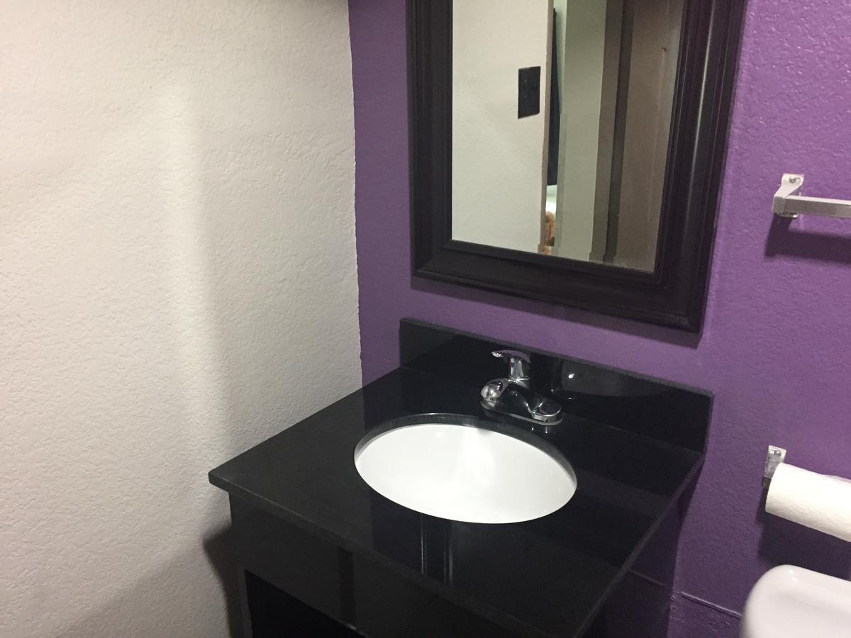 Double Room,525668061:JPEG