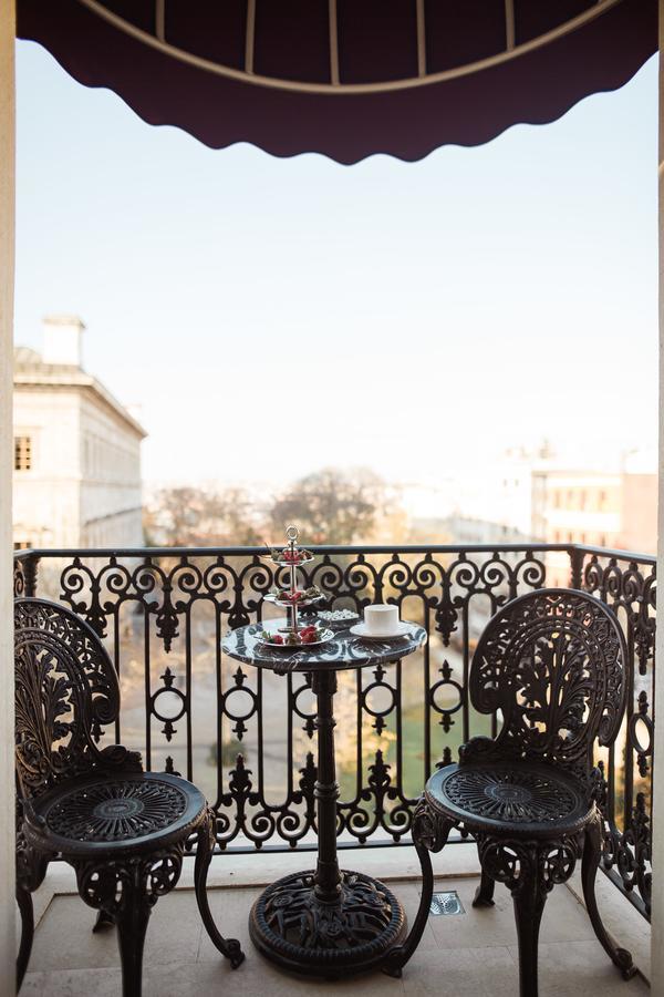 Deluxe Room with Balcony