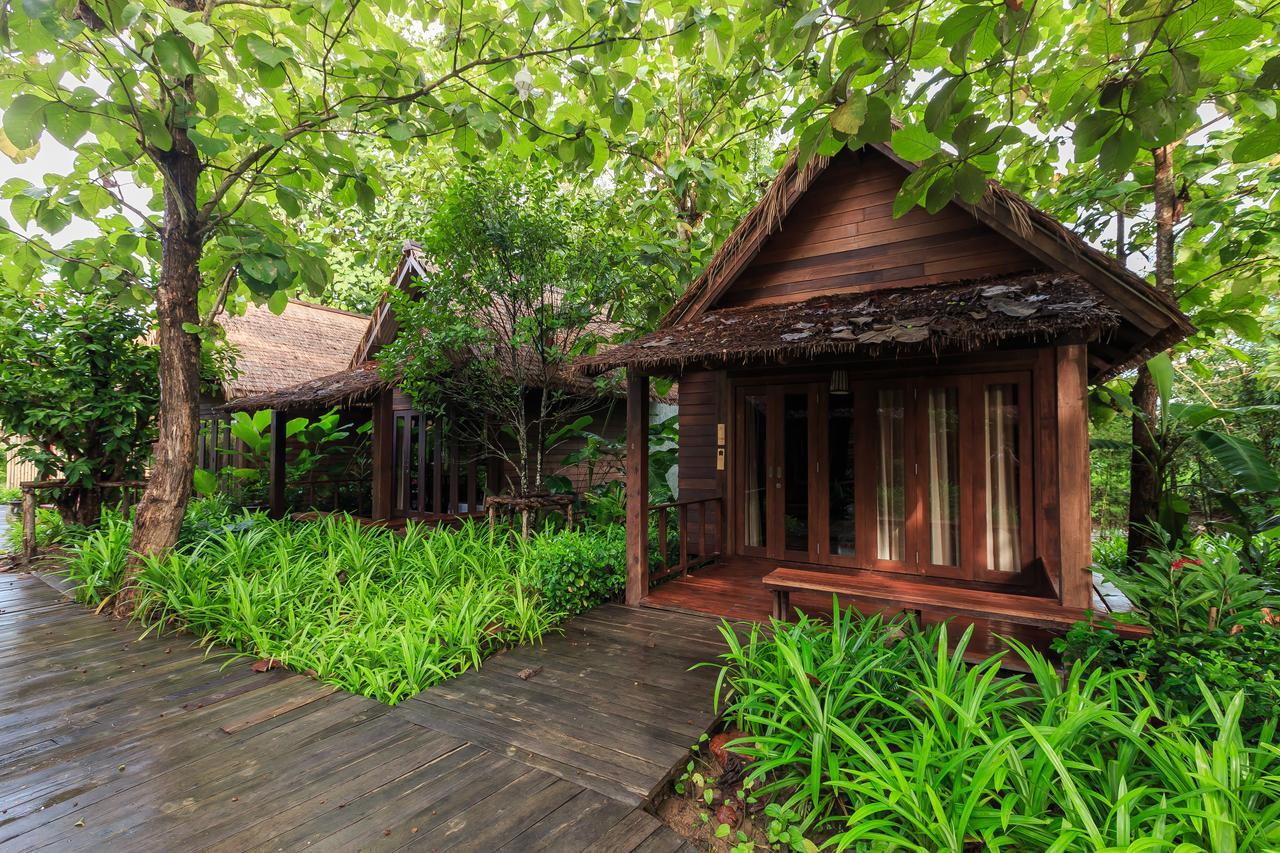 Cottage with Garden View