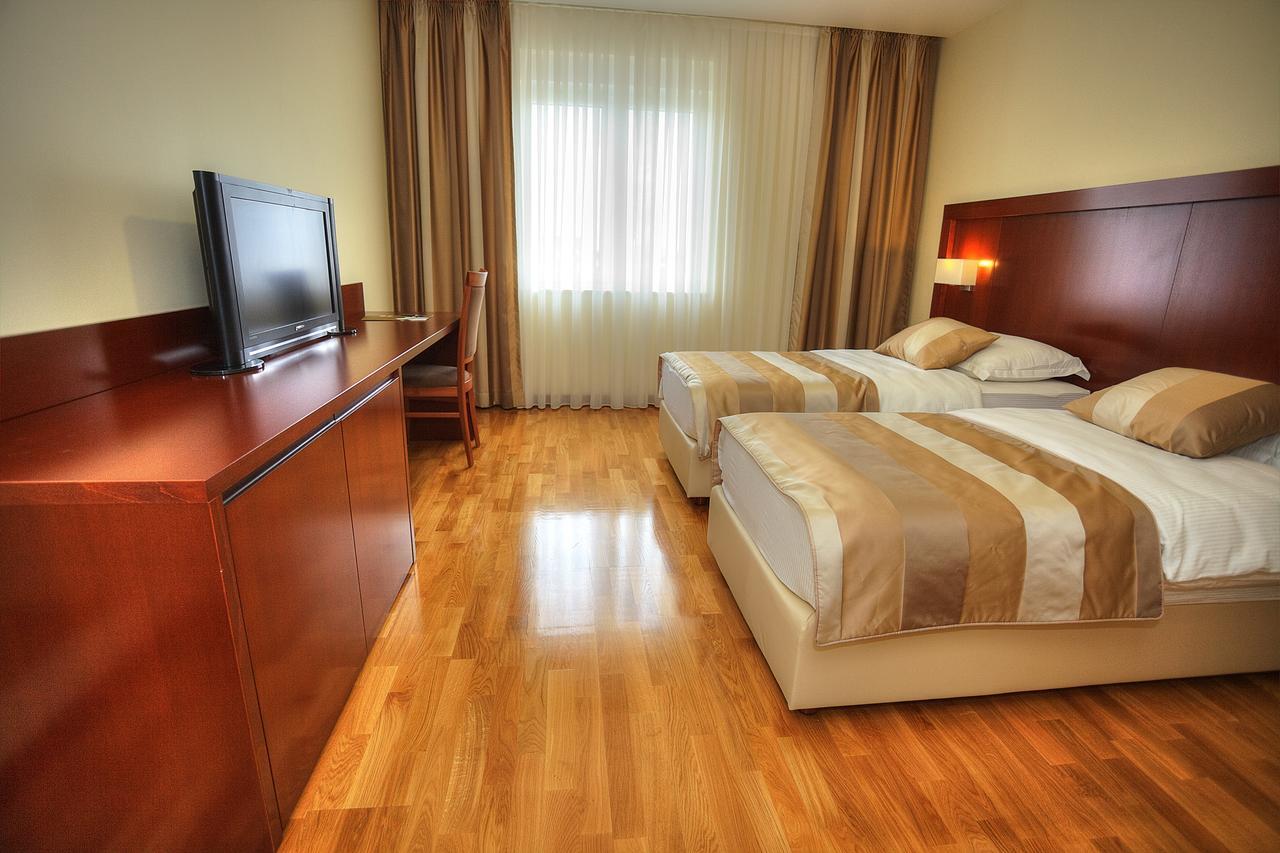 Twin Room with Balcony