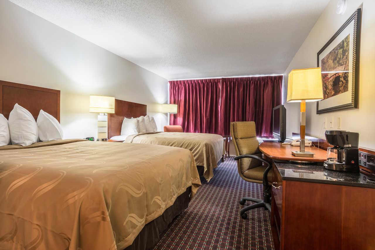 Queen Room with Two Queen Beds - Mobility Access/Non-Smoking