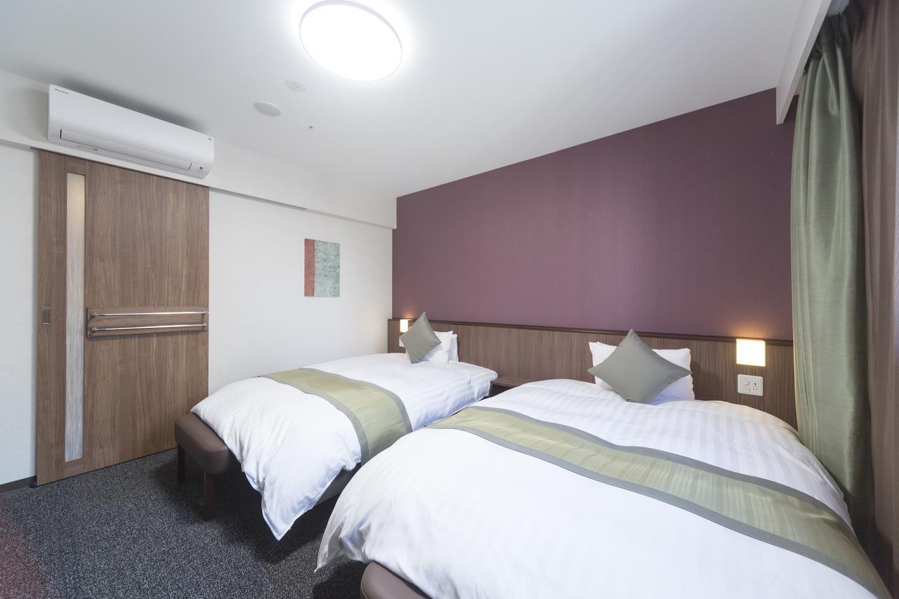 Twin Room - Non-Smoking