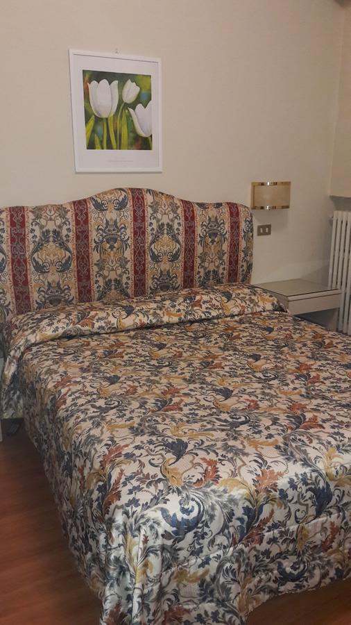 Economy Double or Twin Room,1080705784:JPEG