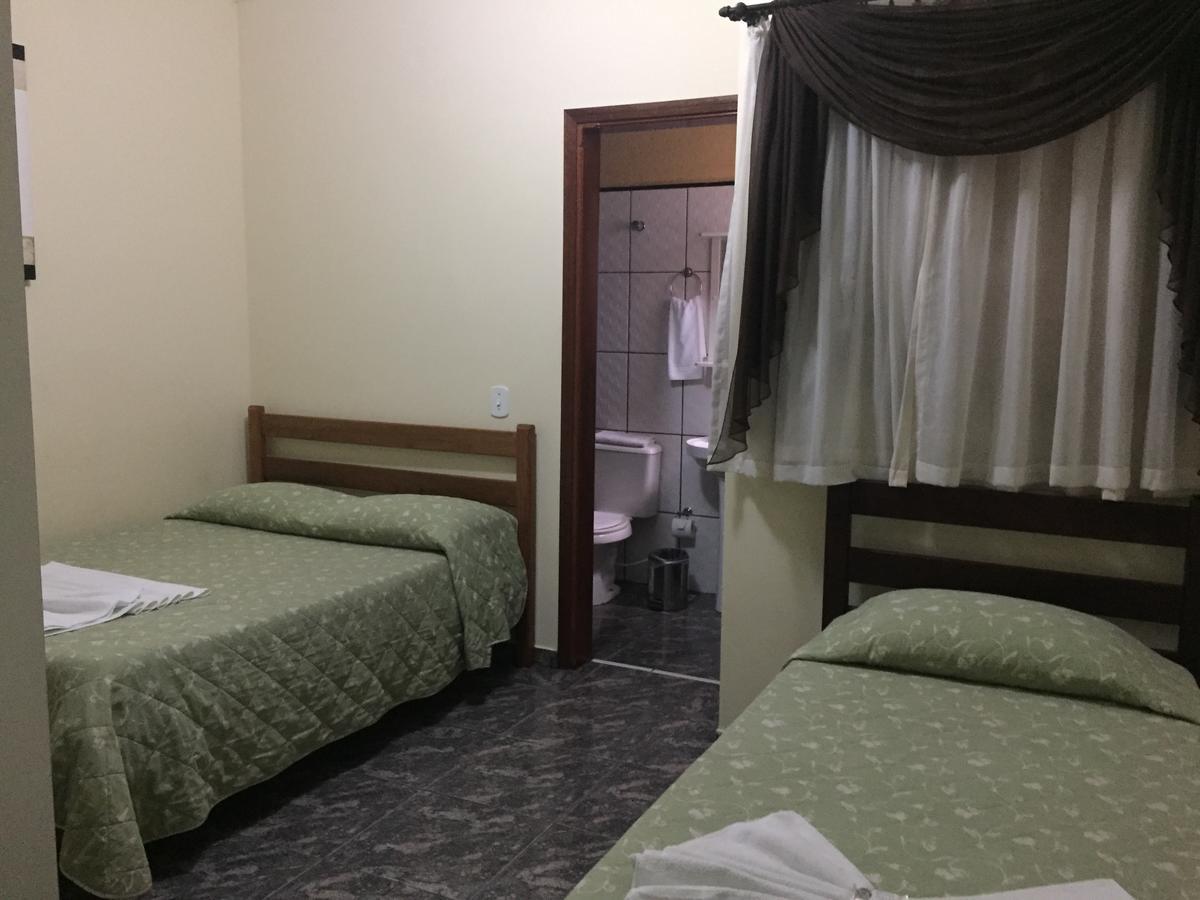 Quarto Individual com Banheiro