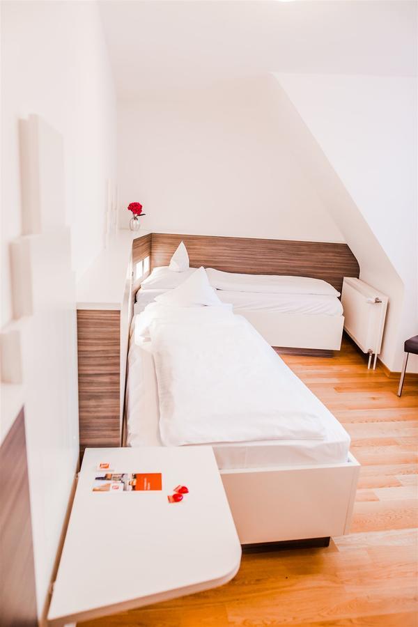 Twin Room Bathroom