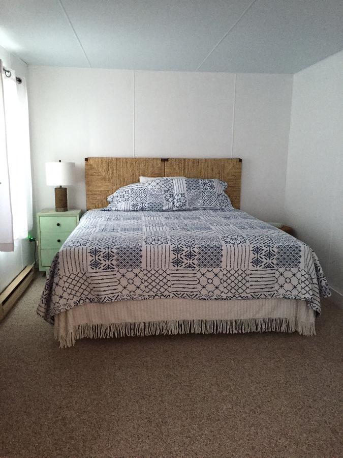 Double Room Lake View,596162091:JPEG