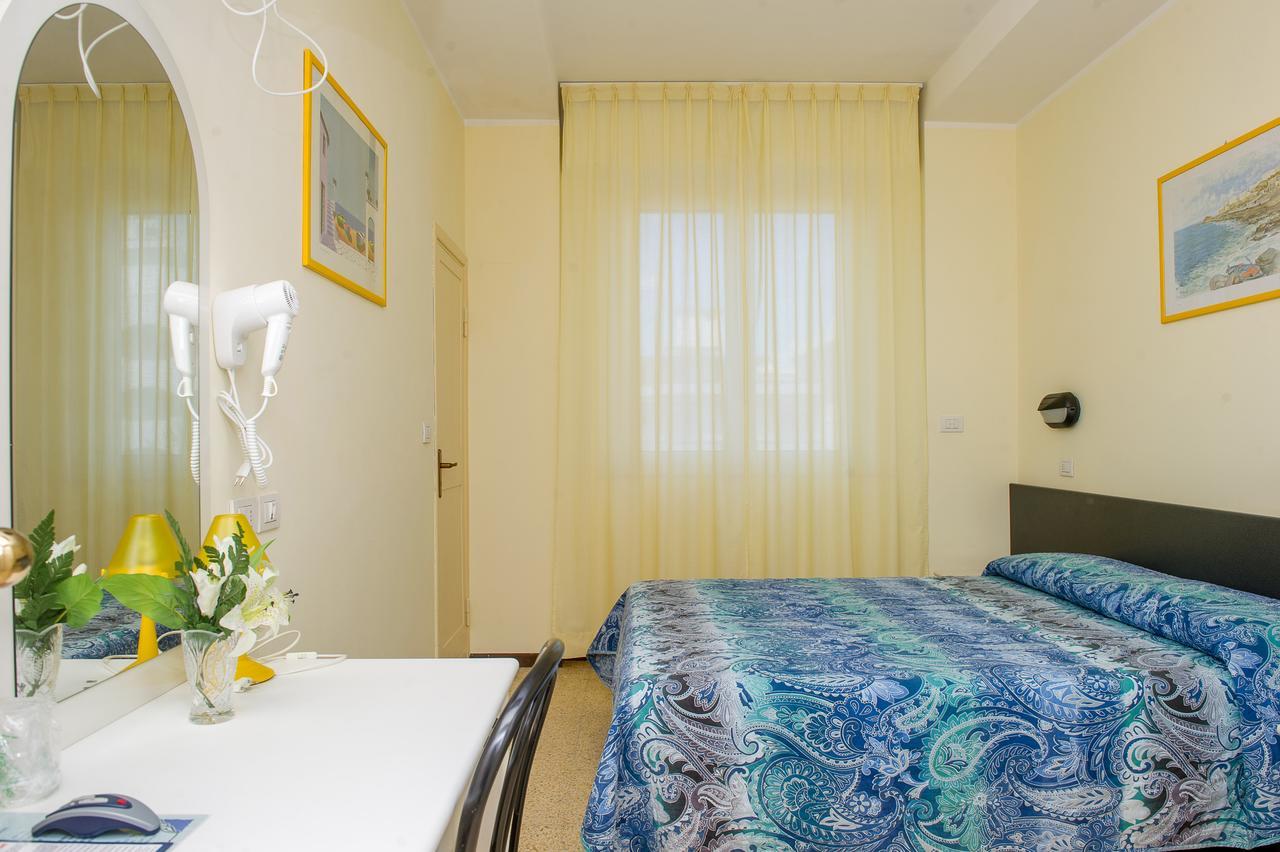 Double or Twin Room,600823674:JPEG