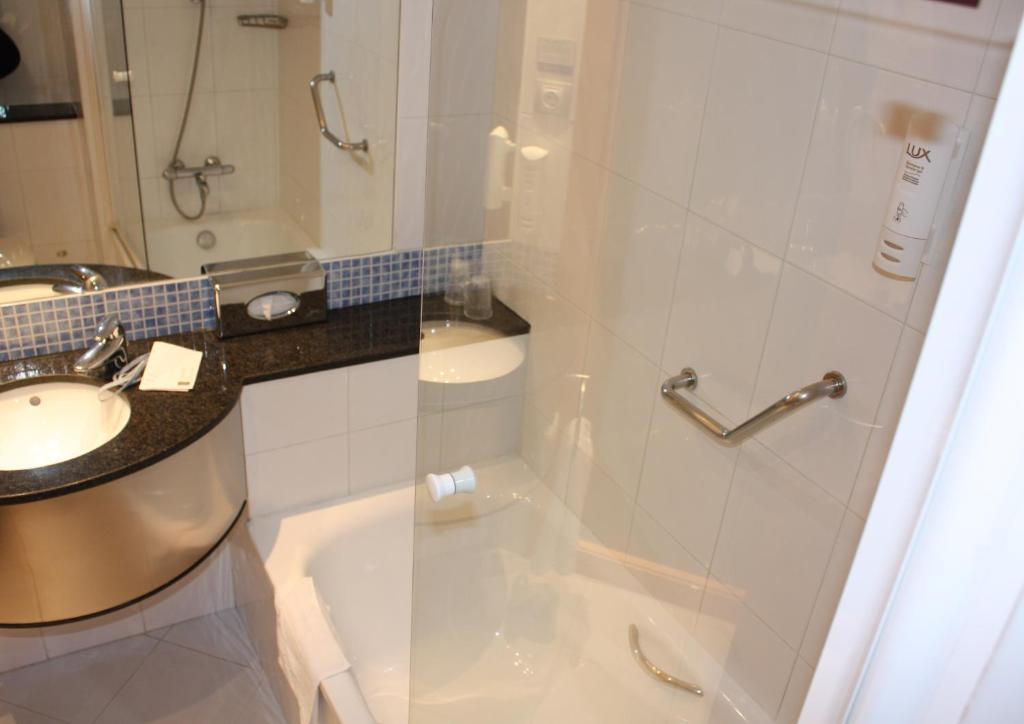 Standard Room with Free Breakfast