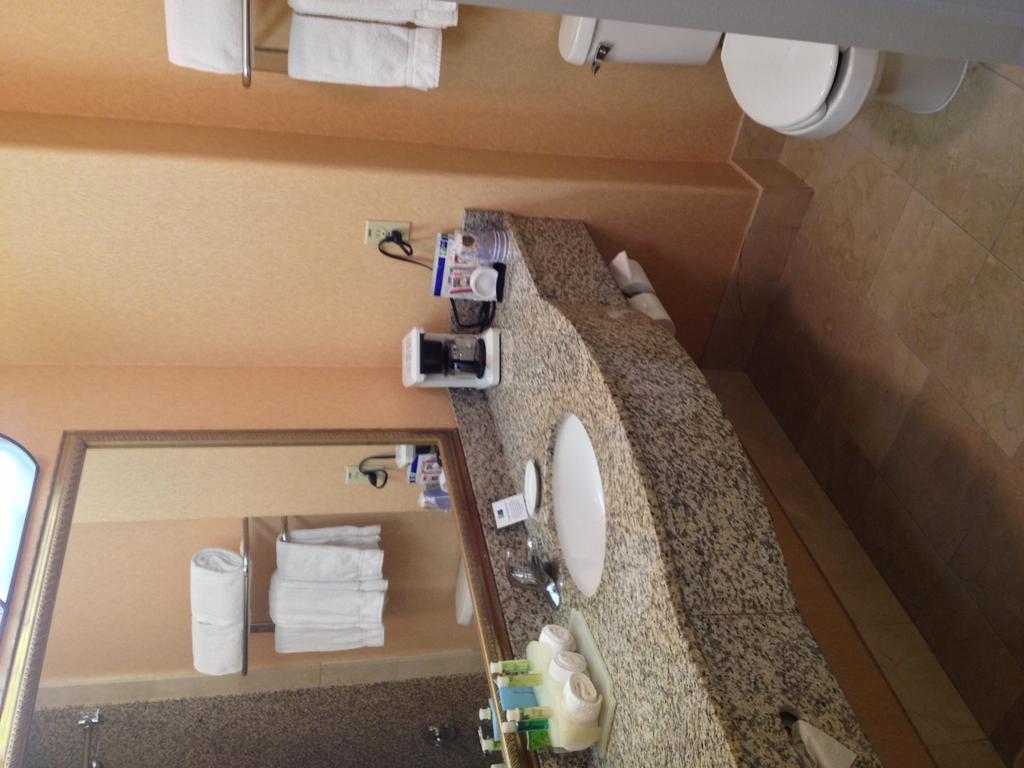 Standard Room,565524510:JPEG