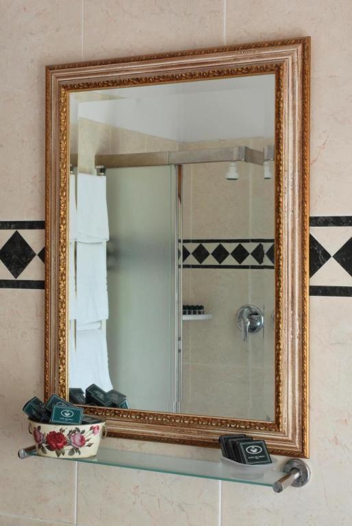 Single Room,1215889354:JPEG
