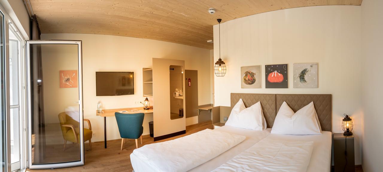 Double Room Balcony Parkside